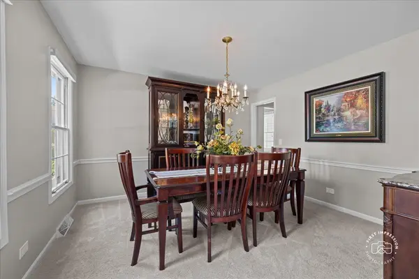 1509 Bonaventure DR, Naperville, IL 60563