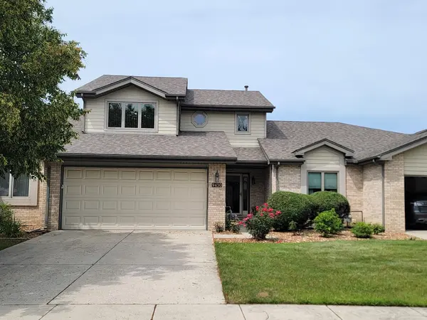 9430 Debbie LN, Orland Park, IL 60467