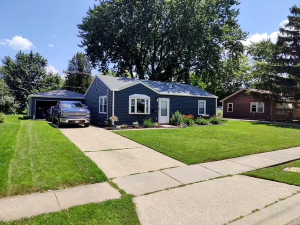 1604 BURRY CIRCLE DR, Crest Hill, IL 60403