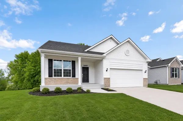 2029 Kenilworth PL, Aurora, IL 60506