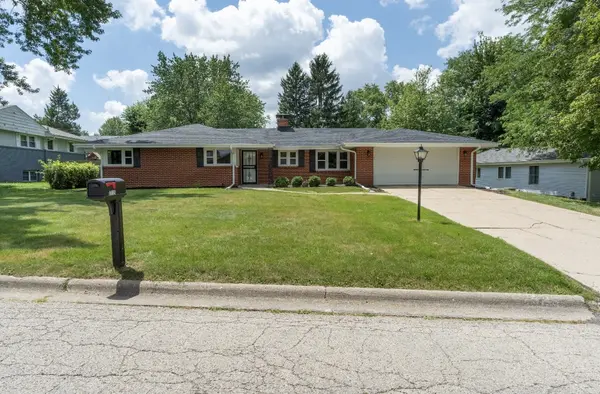 5715 KNOLLWOOD RD, Rockford, IL 61107