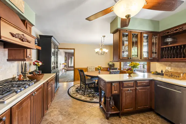 11109 S Avenue J, Chicago, IL 60617