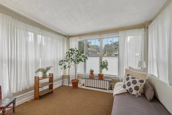 824 S Taylor AVE, Oak Park, IL 60304