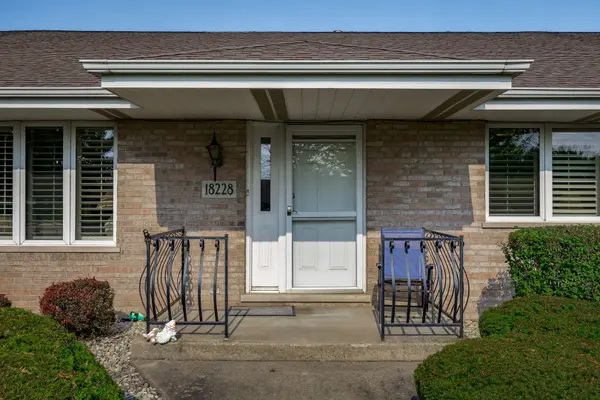 18228 Montana CT #77, Orland Park, IL 60467