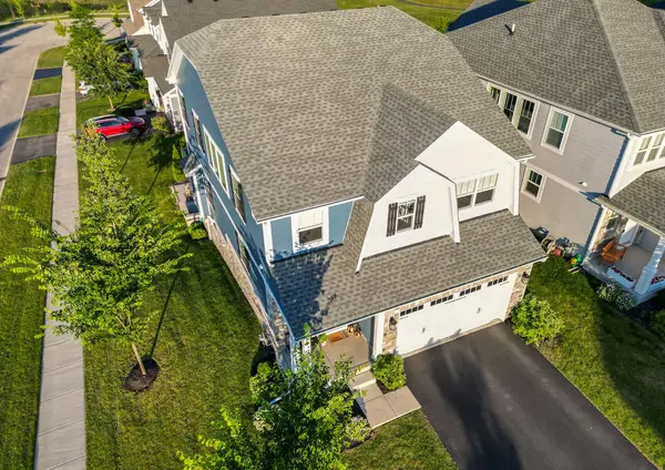 10 Nelson LN, Hawthorn Woods, IL 60047