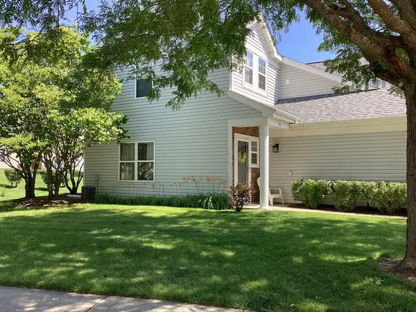 703 Baxter CT, Lake Villa, IL 60046
