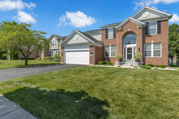 3109 Drury LN, Carpentersville, IL 60110