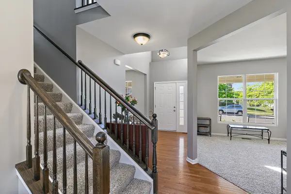 6N495 Roosevelt AVE, St. Charles, IL 60174
