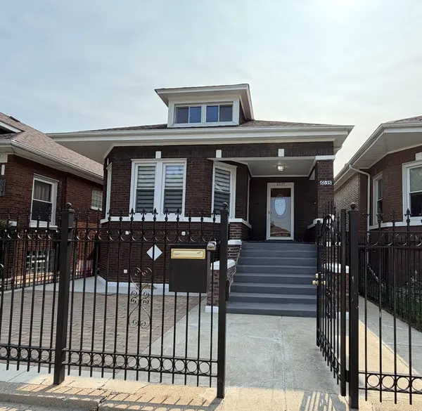 6035 S Campbell AVE, Chicago, IL 60629