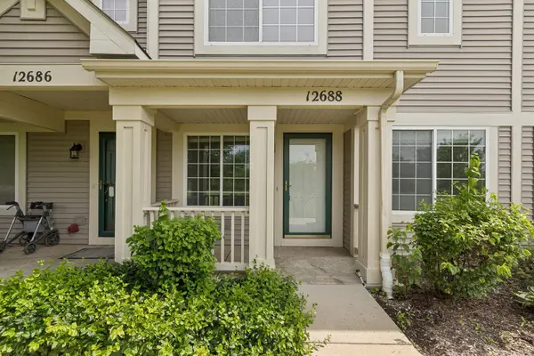 12688 W Wakefield DR, Beach Park, IL 60083