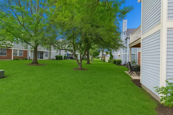4440 Castlebar LN, Hanover Park, IL 60133