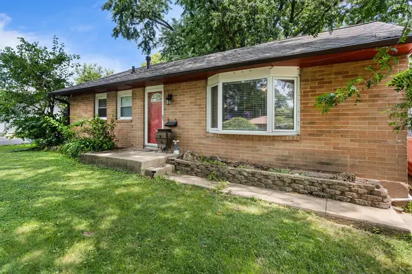 1106 Grant PL, Urbana, IL 61801