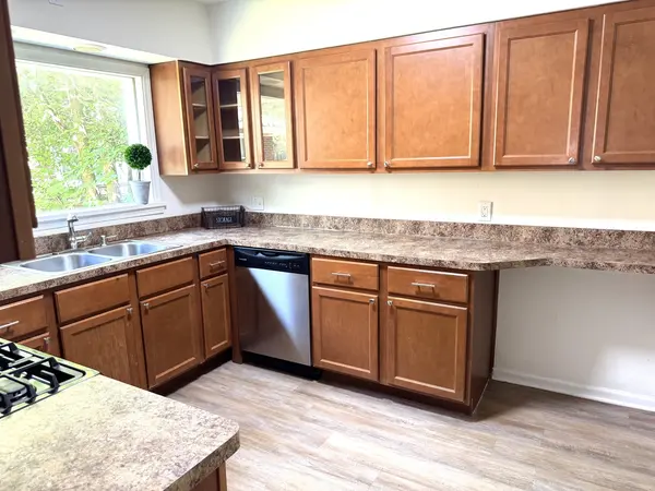 1321 N Jackson ST, Waukegan, IL 60085
