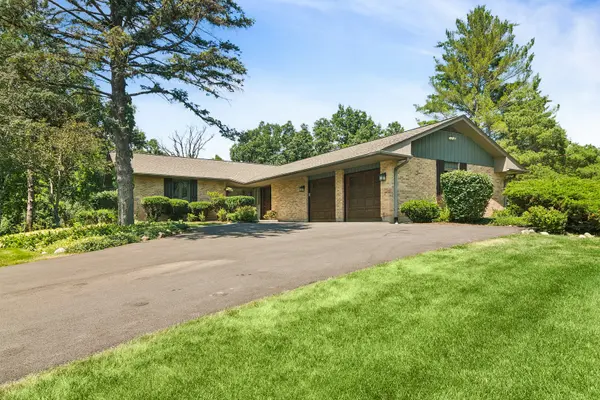 20590 W Exeter RD,  Kildeer,  IL 60047