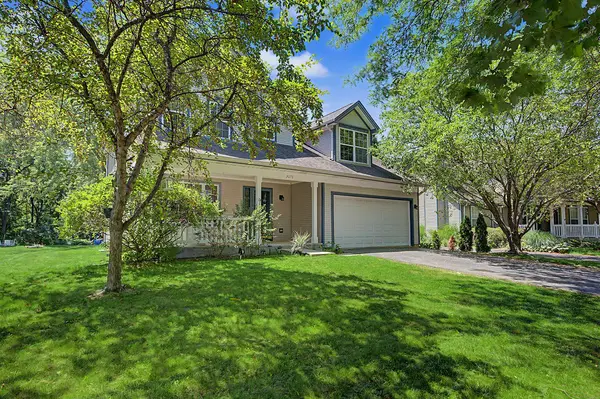 3076 Hampshire LN, Waukegan, IL 60087