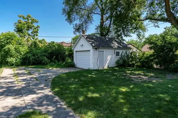 2203 Benderwirt AVE, Rockford, IL 61103