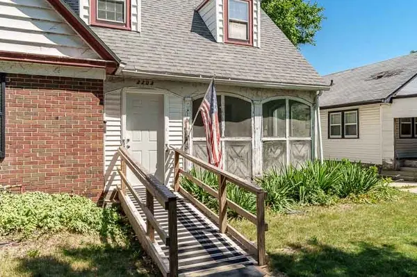 2203 Benderwirt AVE, Rockford, IL 61103
