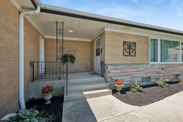 5626 N Kerbs AVE, Chicago, IL 60646