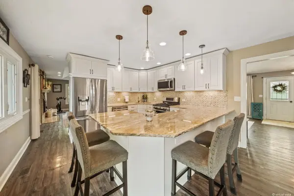 5N506 Santa Fe TRL, Bloomingdale, IL 60108