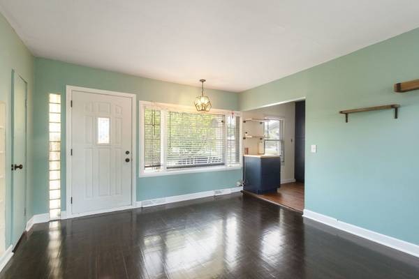 3717 Greenleaf AVE, Island Lake, IL 60042