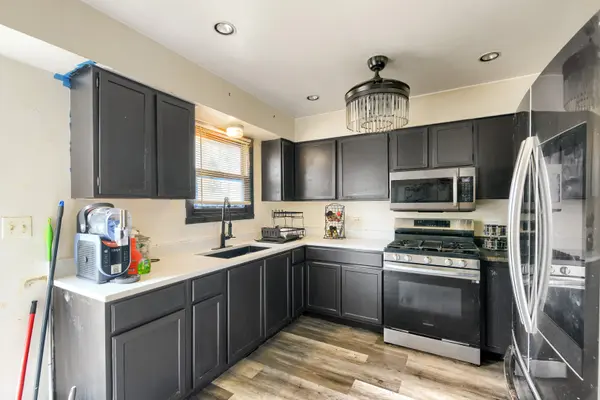 4038 W Washington BLVD, Chicago, IL 60624