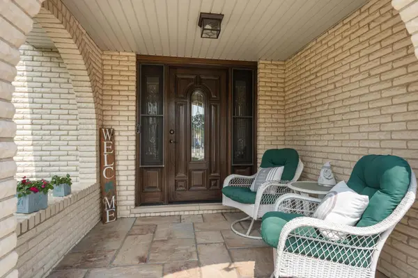 17500 Brook Hill DR, Orland Park, IL 60467