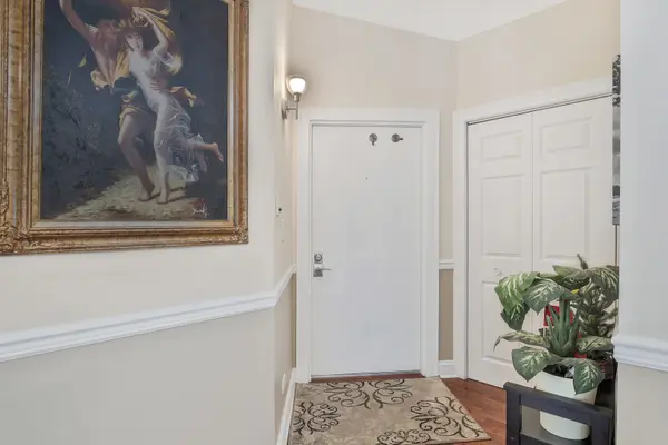 1511 W Pheasant Trail LN #2, Arlington Heights, IL 60004