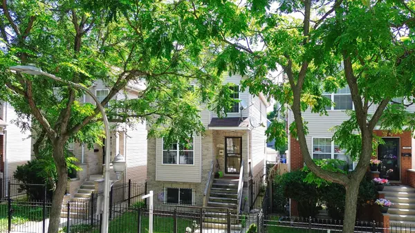1511 S Karlov AVE, Chicago, IL 60623