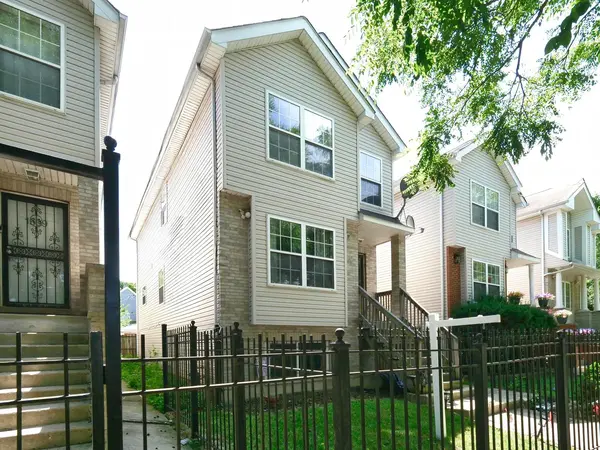 1511 S Karlov AVE, Chicago, IL 60623
