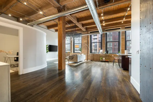1101 W Lake ST #3C, Chicago, IL 60607