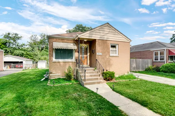 18513 Martin AVE, Homewood, IL 60430