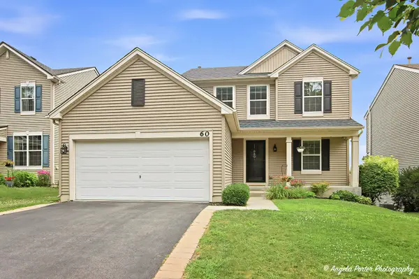60 S Cornerstone ST, Volo, IL 60020