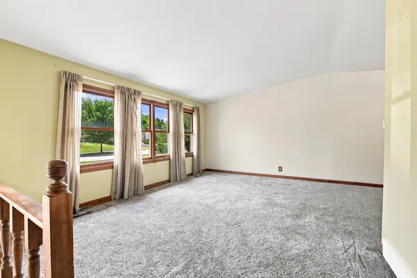 337 Huntington WAY, Bolingbrook, IL 60440