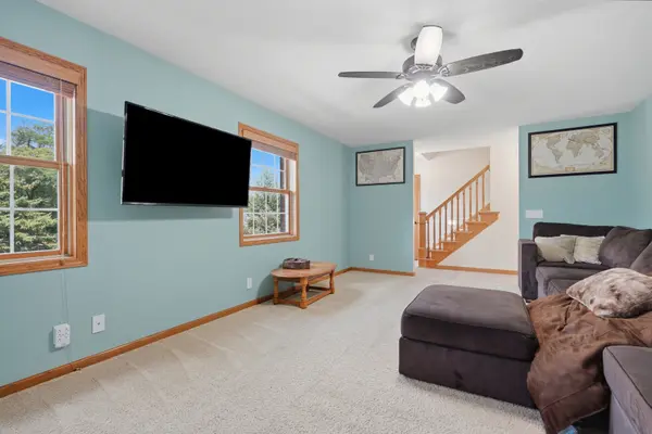 2237 Hickory Hills RD, Muscatine, IA 52761
