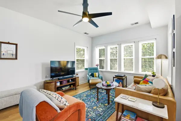 4051 N SOUTHPORT AVE #2, Chicago, IL 60613