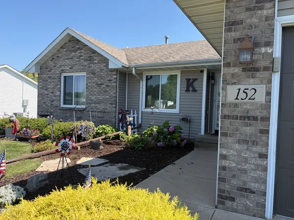 152 Prairie Moon DR, Davis Junction, IL 61020