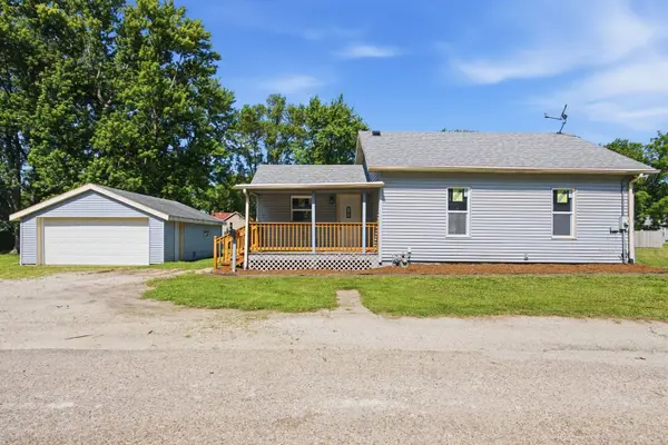 1005 1/2 Little Lundy ST, Streator, IL 61364
