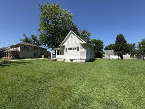 1100 N Van Buren ST, Marion, IL 62959