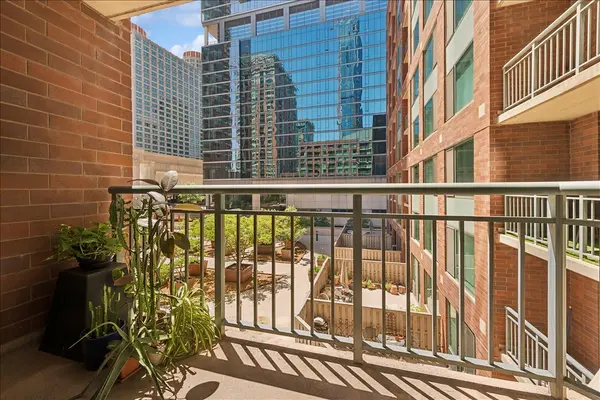 440 N MCCLURG CT #512, Chicago, IL 60611