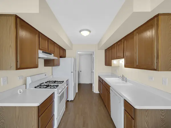 9304 W 141st PL, Orland Park, IL 60462