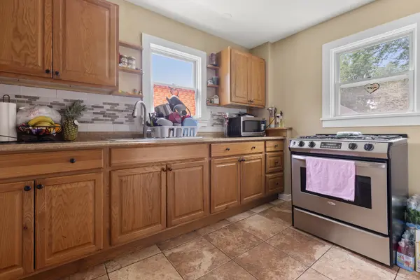 1112 Dalbigne ST, Belvidere, IL 61008