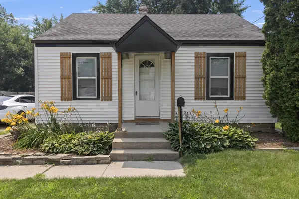 1112 Dalbigne ST, Belvidere, IL 61008