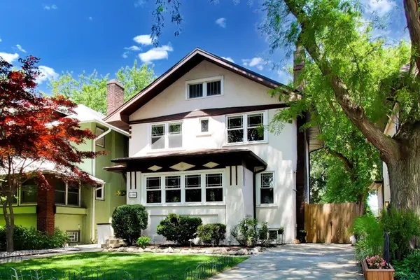 1504 W Juneway TER, Chicago, IL 60626
