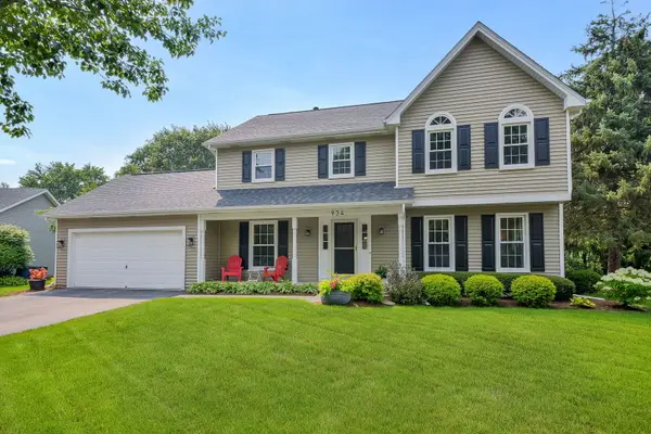 934 Lewis PL, Geneva, IL 60134