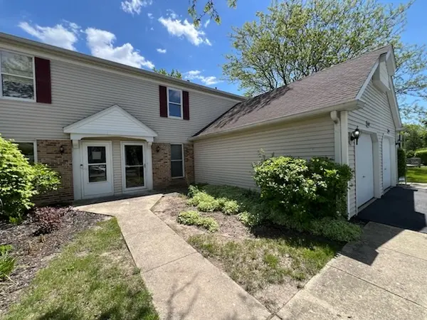 2637 Oakshire CT, Aurora, IL 60502
