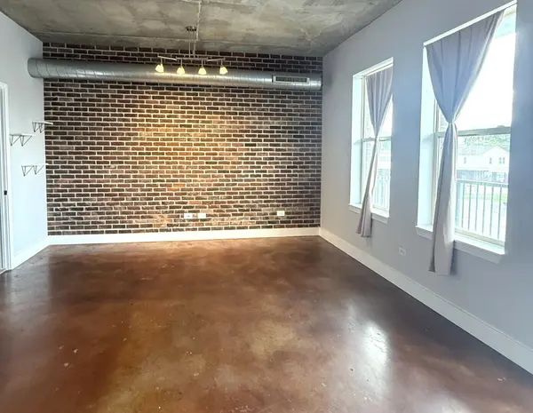 354 River ST #3206, Lemont, IL 60439