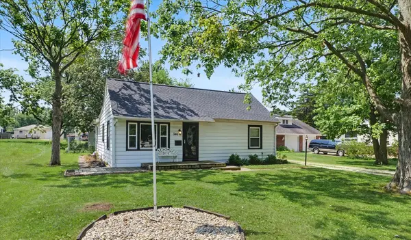 346 E Fulton ST, Paxton, IL 60957