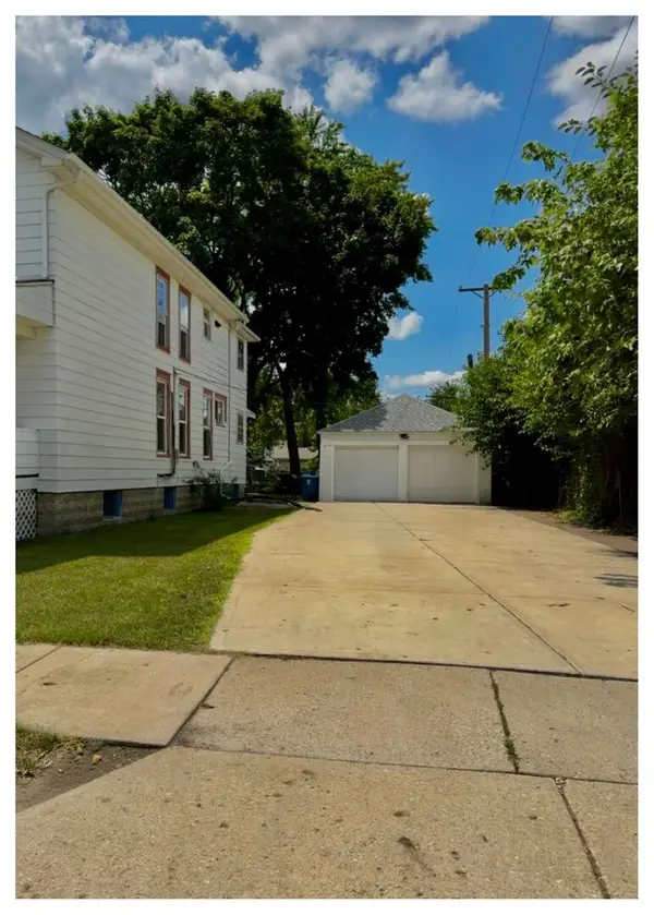 308 Gale ST, Aurora, IL 60506