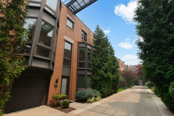 1441 N Cleveland AVE #B, Chicago, IL 60610