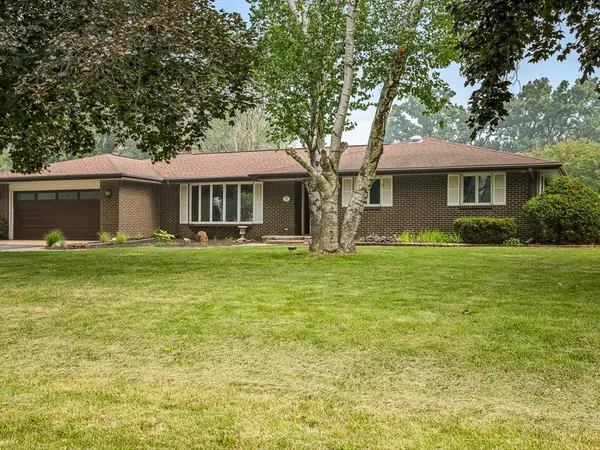 4245 Lehighton Downs DR, Rockford, IL 61101